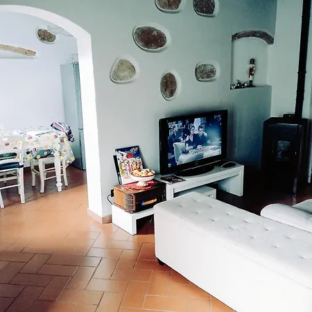 Casa Rosy Holiday home Arena Metato